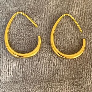 Sale! 18k Gold Plated Hoop Earrings Horseshoe